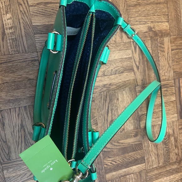 SOLD Green Kate Spade Purse - Picture 3 of 4